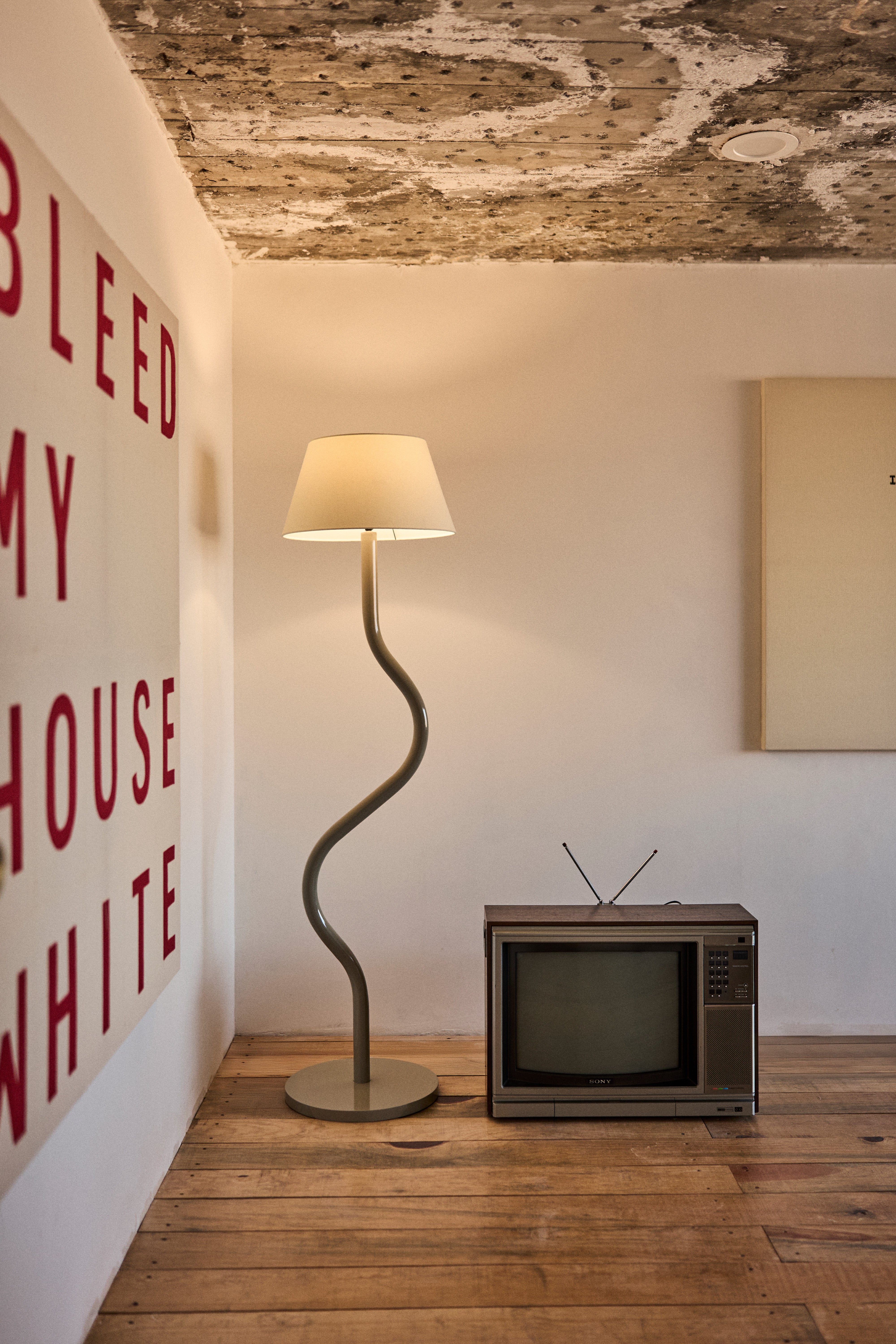 Mogo Lamp