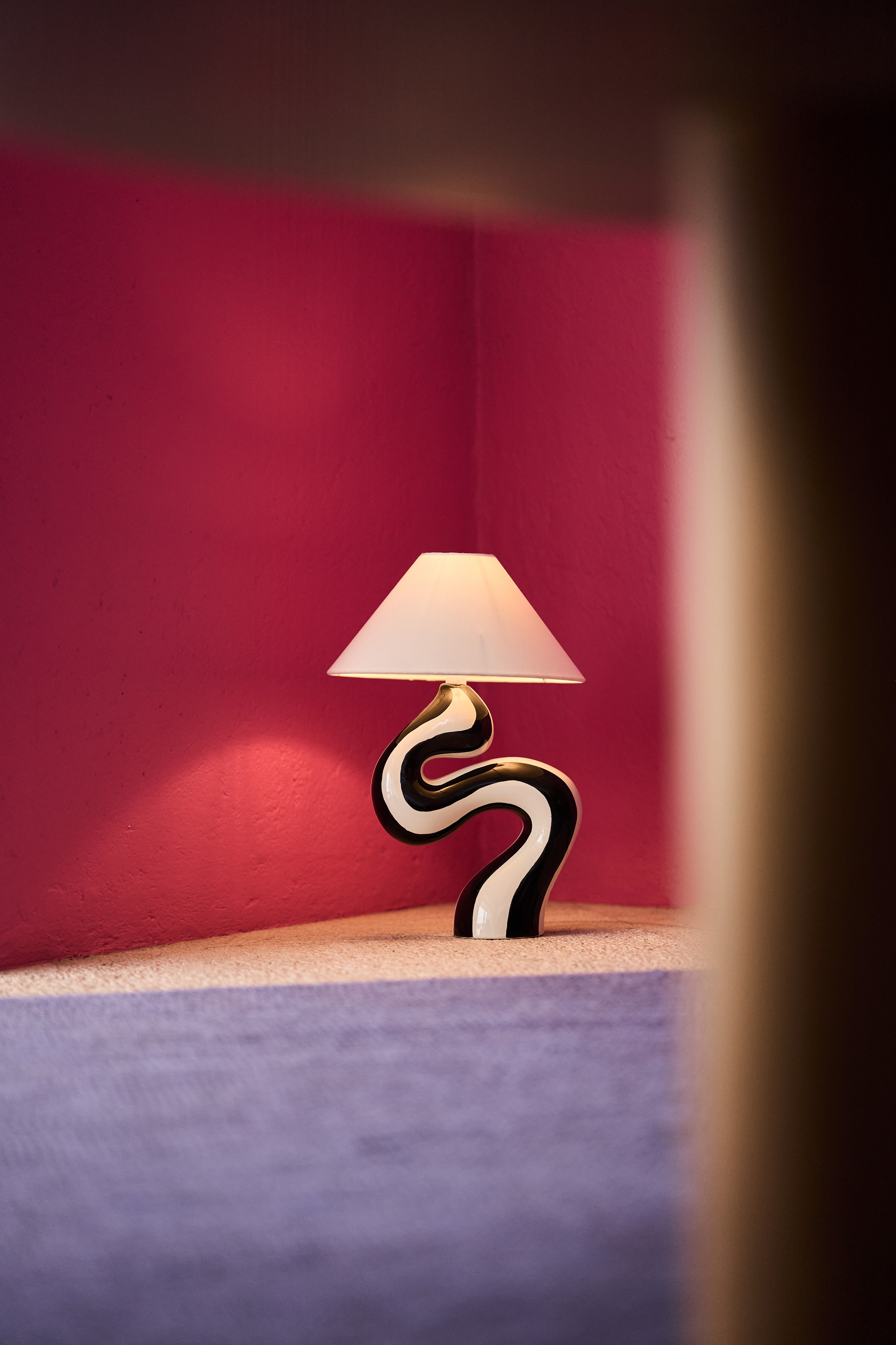 Milk Lamp Sombrero Chino